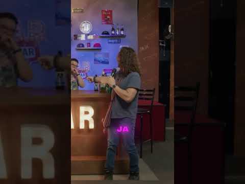 Todos sabemos que puede tener Burgos en ese morral 🤣