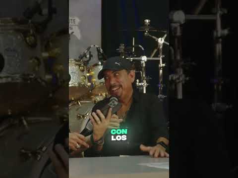 Hasta se le abrió el acordeón a mi compadre 🤣