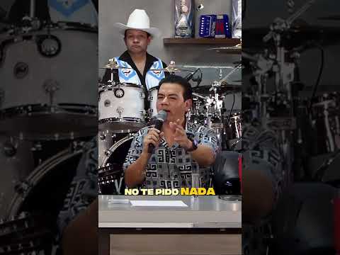 Busquense un morrito pero chambeador 🤣😊