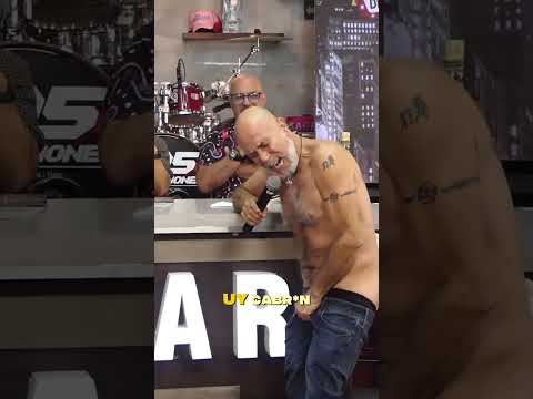 EL BORRACHO EN LA CANTINA