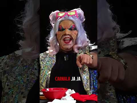 Ernestina reta a. . .  La Posh, Panini, Gaby Mendoza, Jose  Luis Zagar y @mikesalazarcomediante