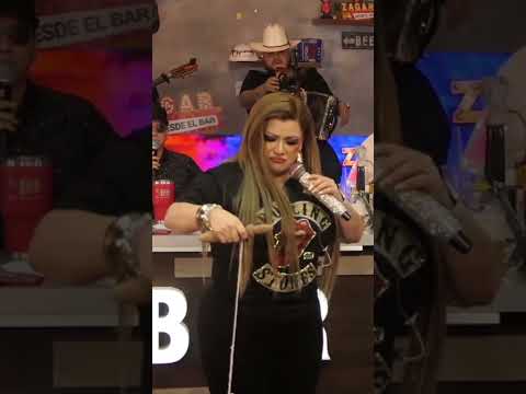 Karlita se metio un chingz* 🤣