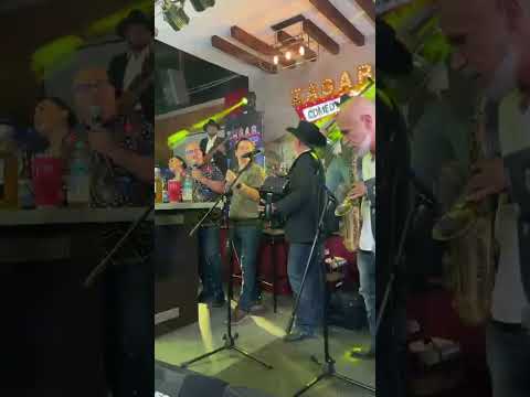 Los Rancheritos de Ricky Leos - Zagar desde el bar - Guerra de Chistes
