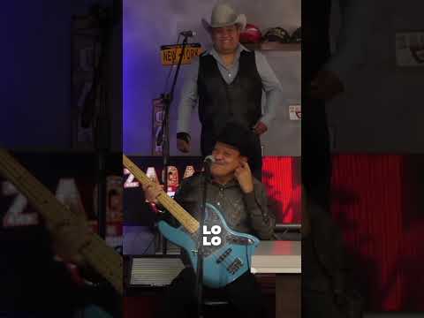 Ya corrompimos a mi compadre 😞