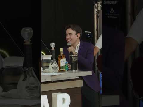La vez que Marcos Marroquin les dice "Volver al Futuro" 🤣